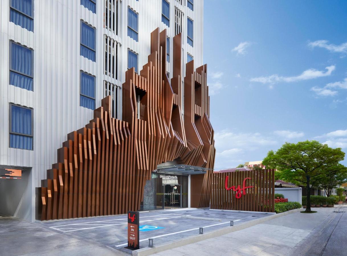 Hotel Lyf Sukhumvit 8 Bangkok Zewnętrze zdjęcie