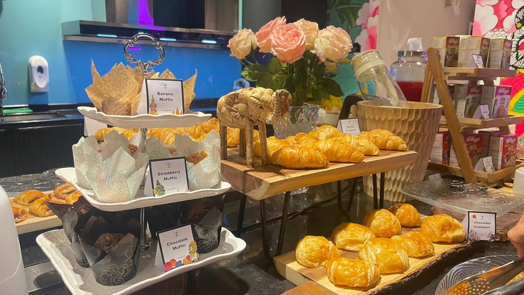 Hotel Lyf Sukhumvit 8 Bangkok Zewnętrze zdjęcie